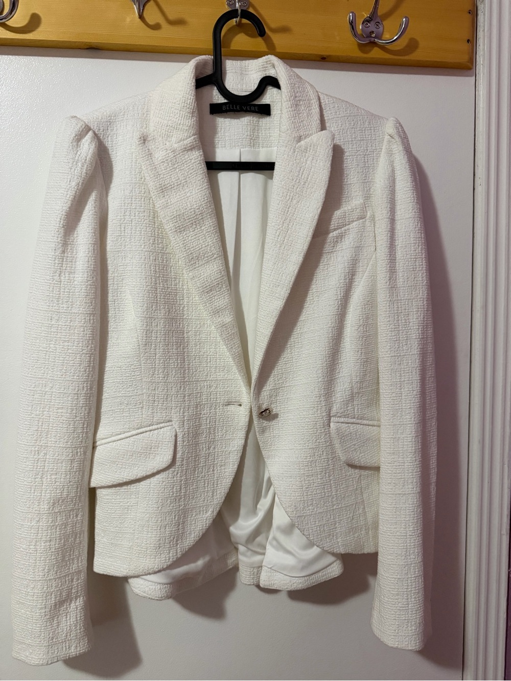 Women's White Textured Blazer - Single Button Notch Lapel